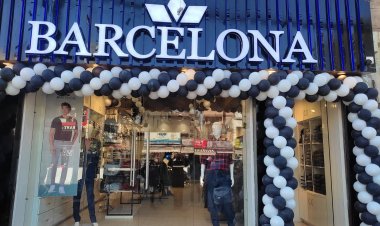 Say What ? Barcelona plans to open 300 Stores in this fiscal year