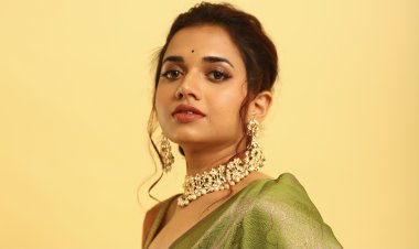 Raghashri Kannan, the founder of Bruhat Group of Companies and COO of She India Magazine, empowers women through the media platform